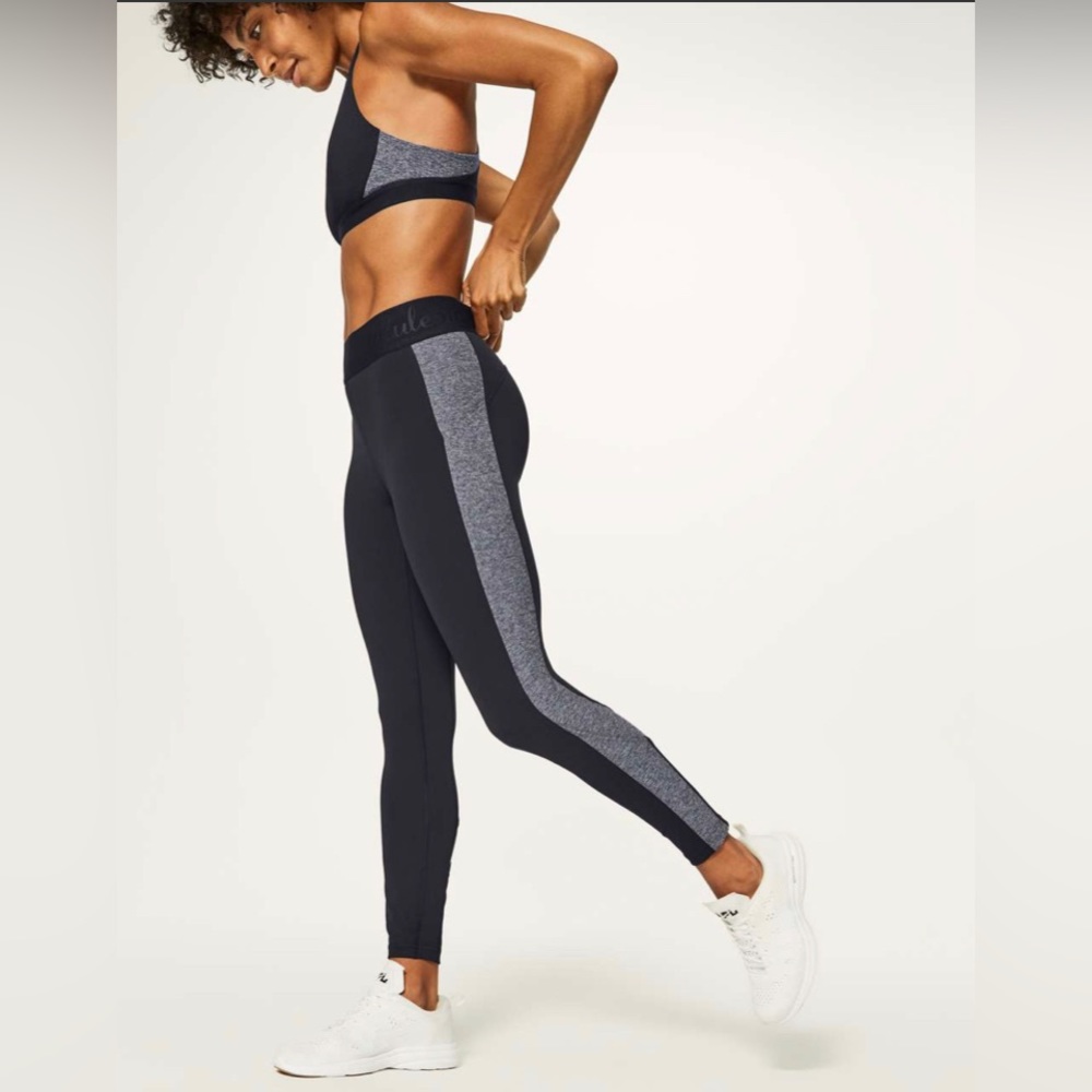 EUC 💕 Lululemon Box It Out Tight Black / Heathered Black